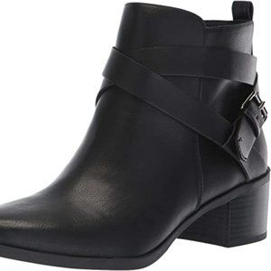 ISO: ANNE KLEIN JAVEN BOOTIES BOOTS